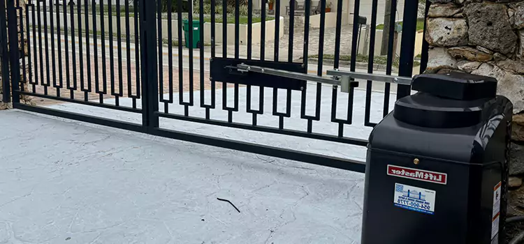 Seamless Installation and Support for Your New Gate in Rockwall, TX
